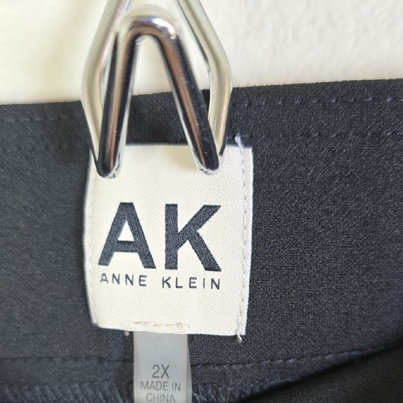 Anne Klein Pull On  Knit Black Trouser Dress Pants Size 2x NWT. - Picture 8 of 11